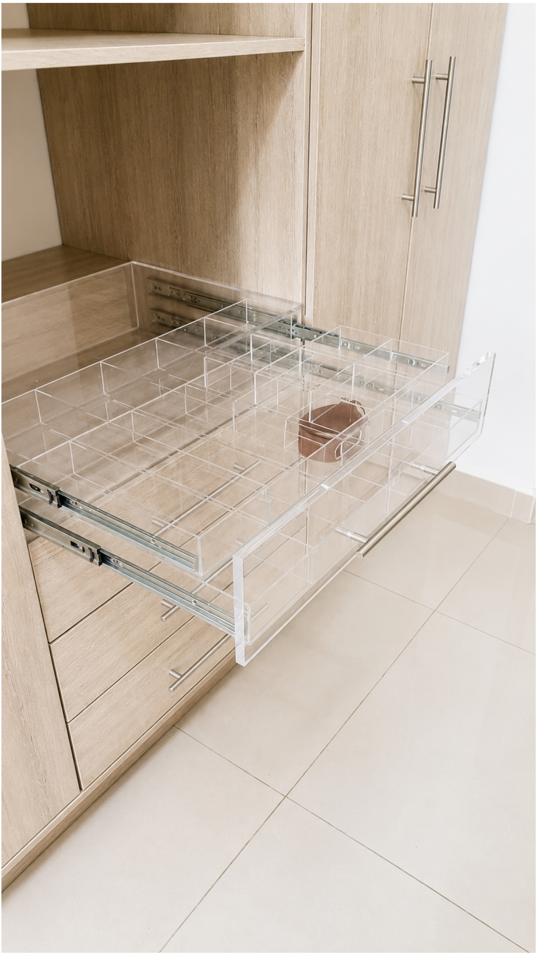 Solución de diseño de closet en proyecto Robles del Castillo, Cali — cierre