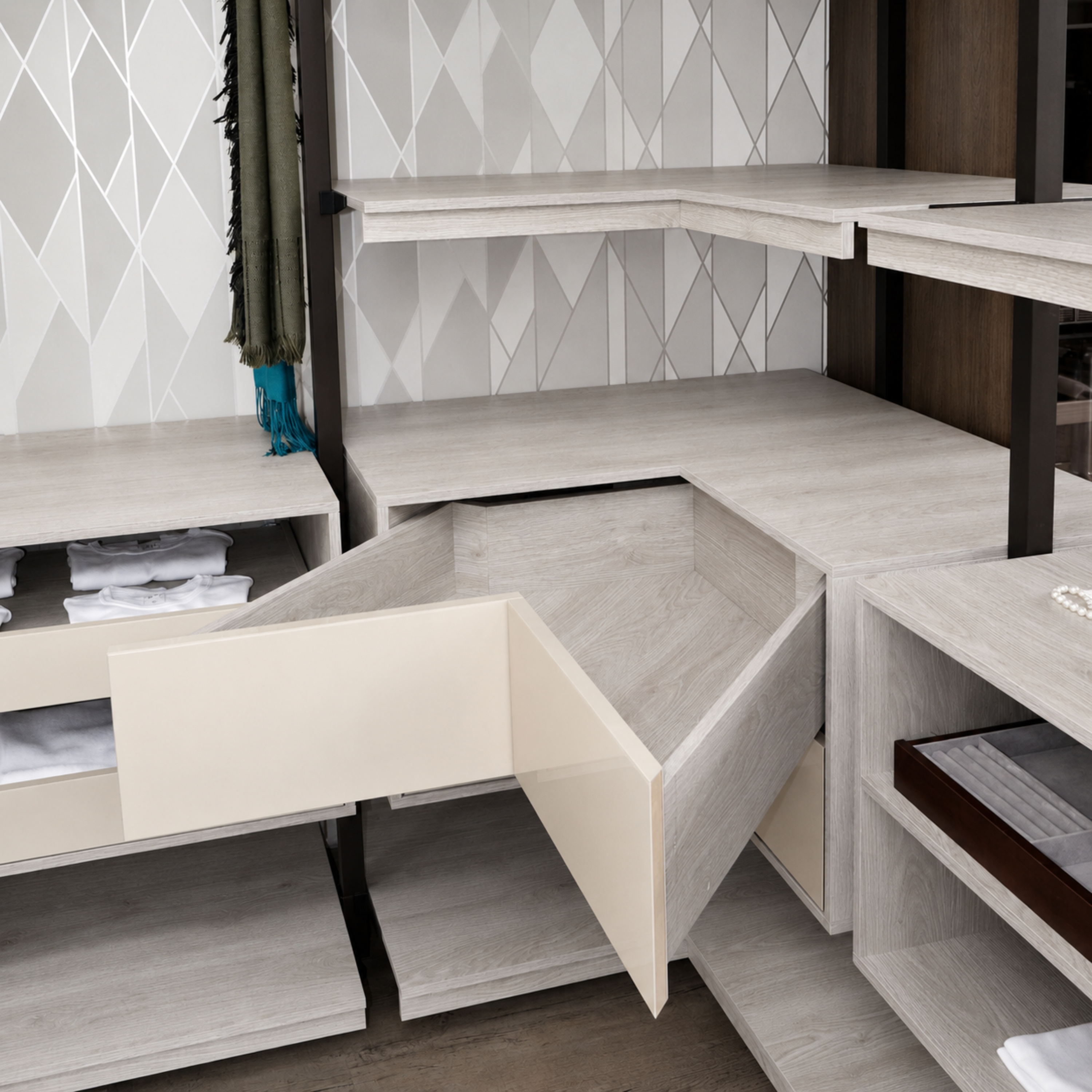 Showroom: walk-in completo con isla central